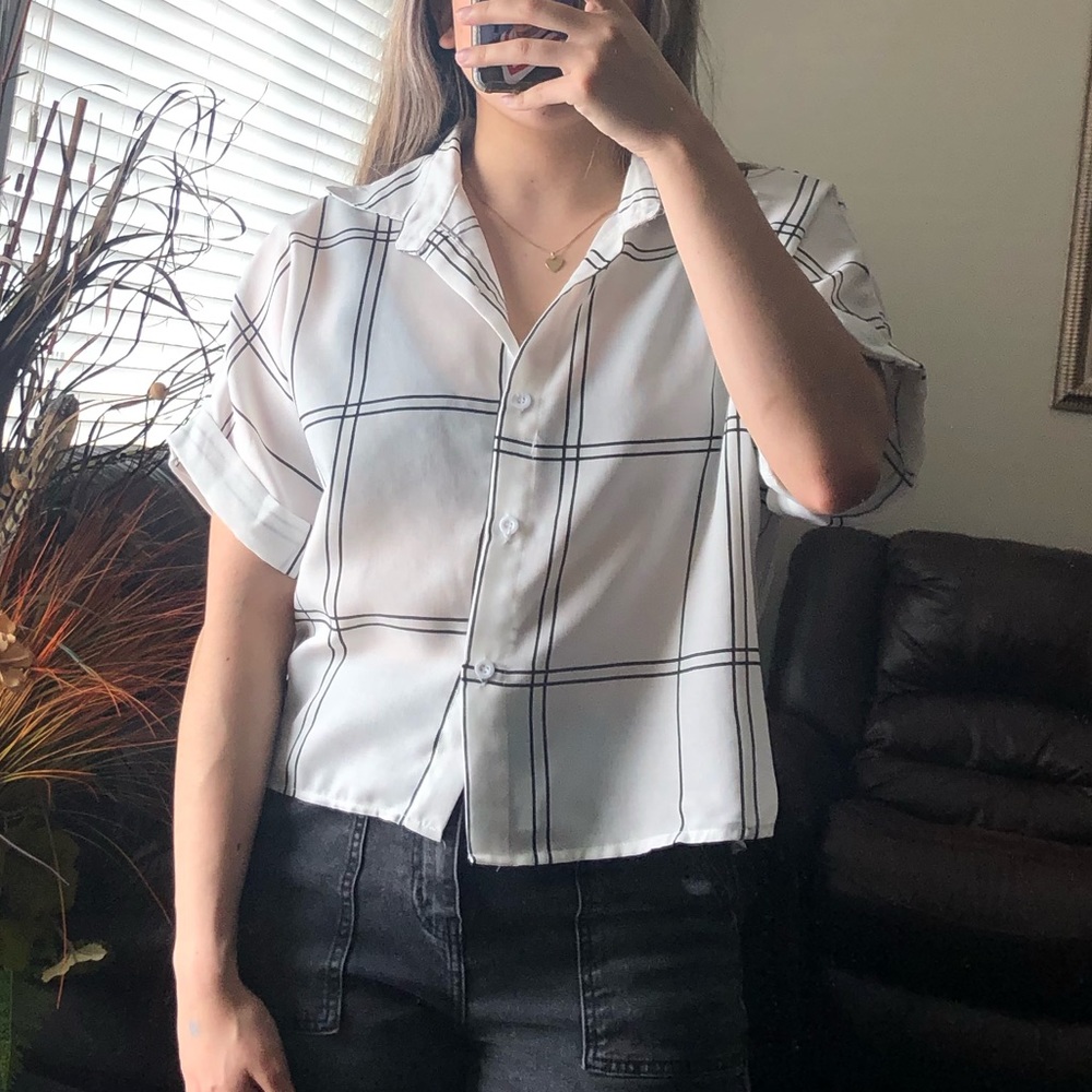 ZAFUL oversized striped cropped button up